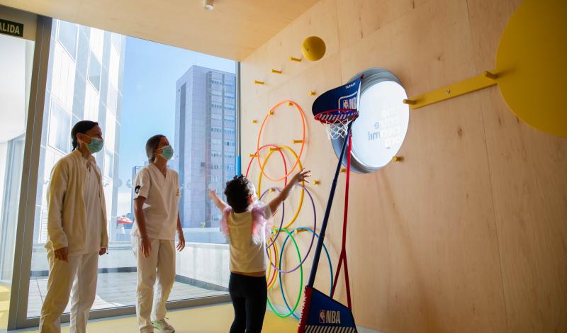 Candela, Rocío y Belén haciendo ejercicio en Aceleradora