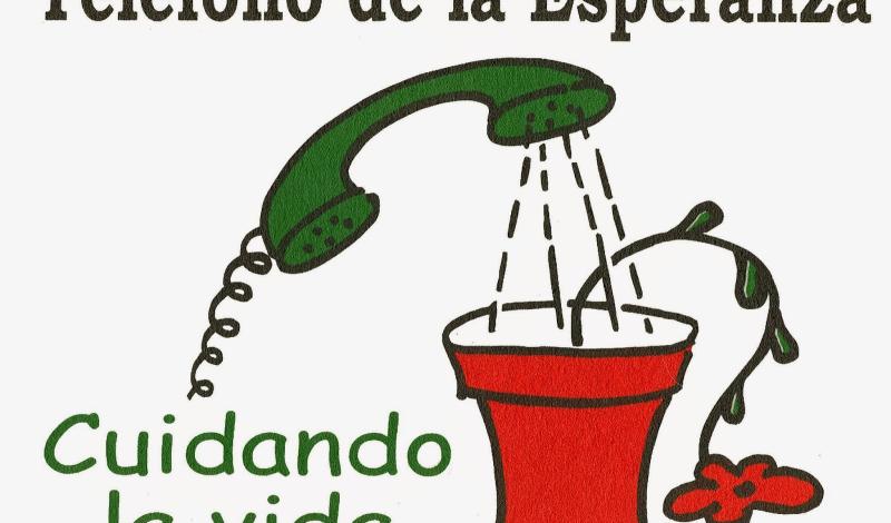 Teléfono verde regando una planta y con el mensaje "Cuidando la Vida"